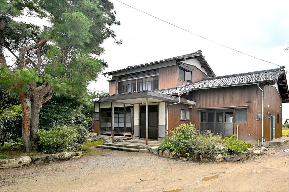 7DK house in Kita Ward, Niigata - Photo 1