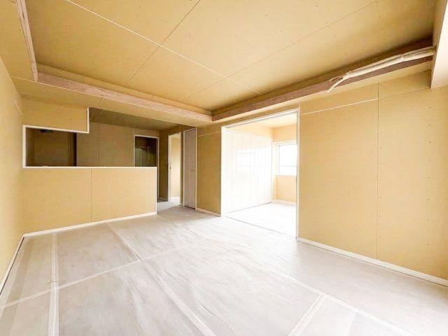2LDK apartment in Arakawa Ward, Tokyo - Photo 1