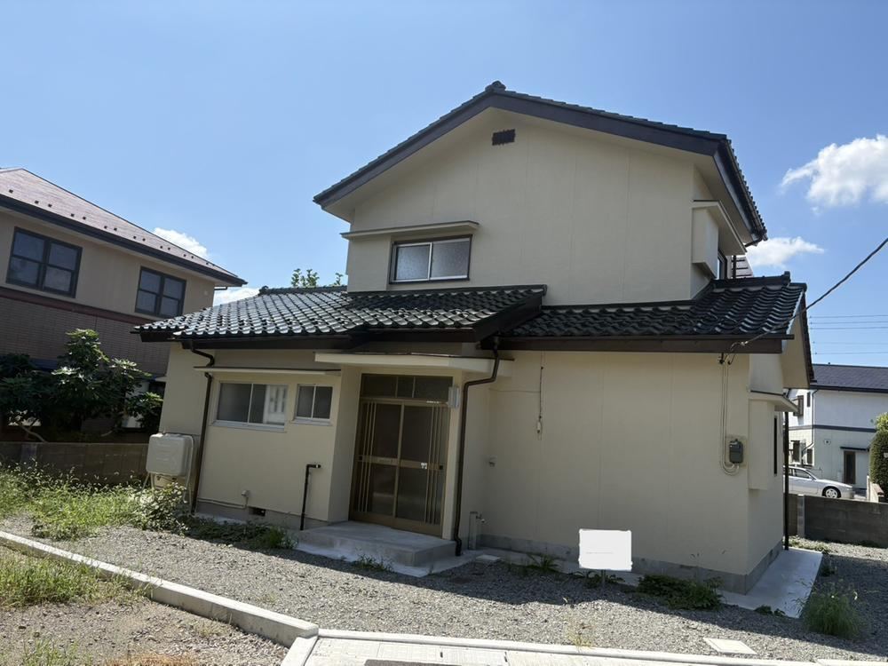 4DK house in Kofu, Yamanashi - Photo 1