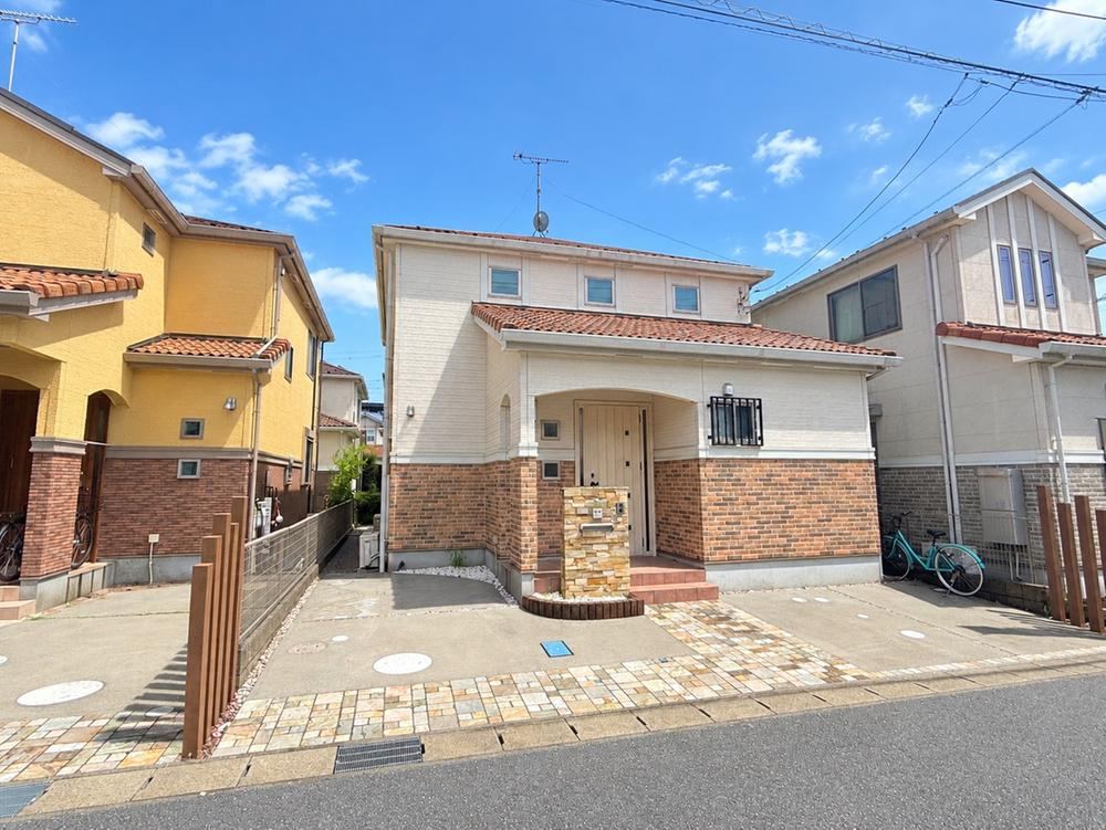 4LDK house in Inage Ward, Chiba - Photo 1
