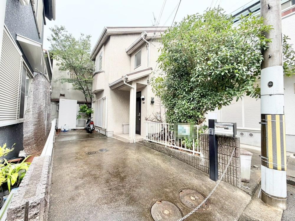4LDK house in Naka Ward, Sakai, Osaka - Photo 1
