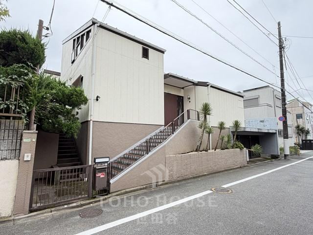 307 m² land in Setagaya Ward, Tokyo - Photo 1