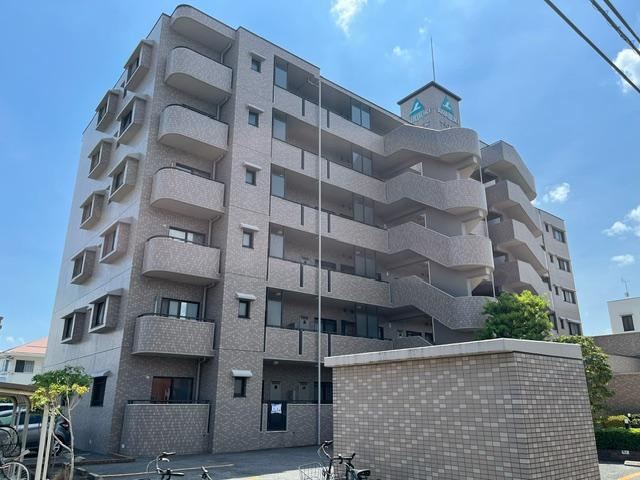 4LDK apartment in Nagano, Nagano - Photo 1