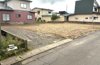plot of land in Yurihonjo