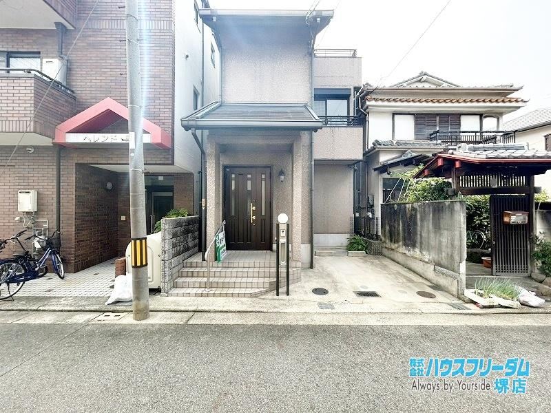 5DK house in Higashi Ward, Sakai, Osaka - Photo 1