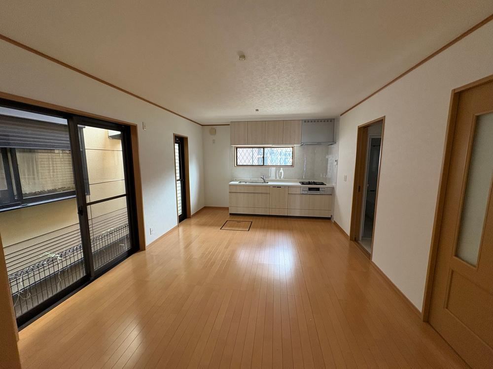 3LDK house in Izumiotsu, Osaka - Photo 1