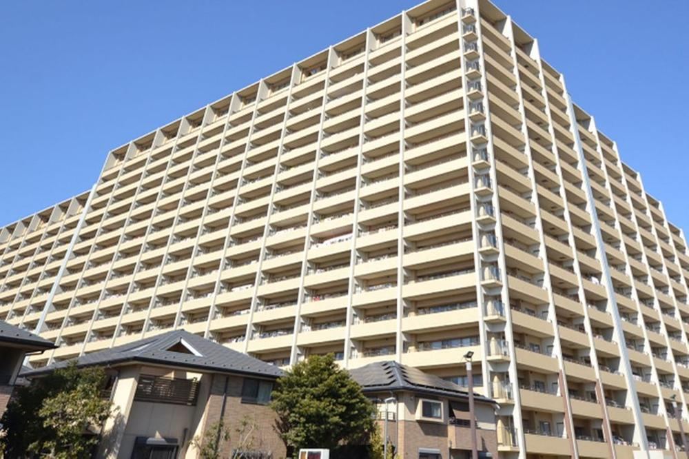 3LDK apartment in Nishitokyo, Tokyo - Photo 1