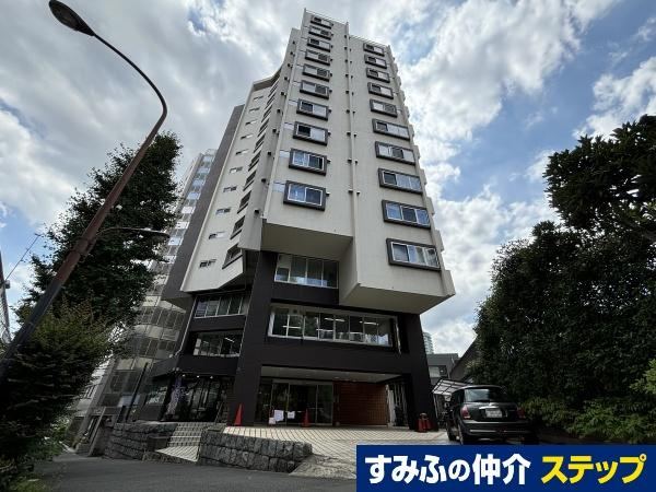 2DK apartment in Shinagawa Ward, Tokyo - Photo 1