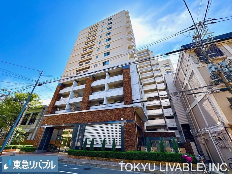 3LDK apartment in Ibaraki, Osaka - Photo 1