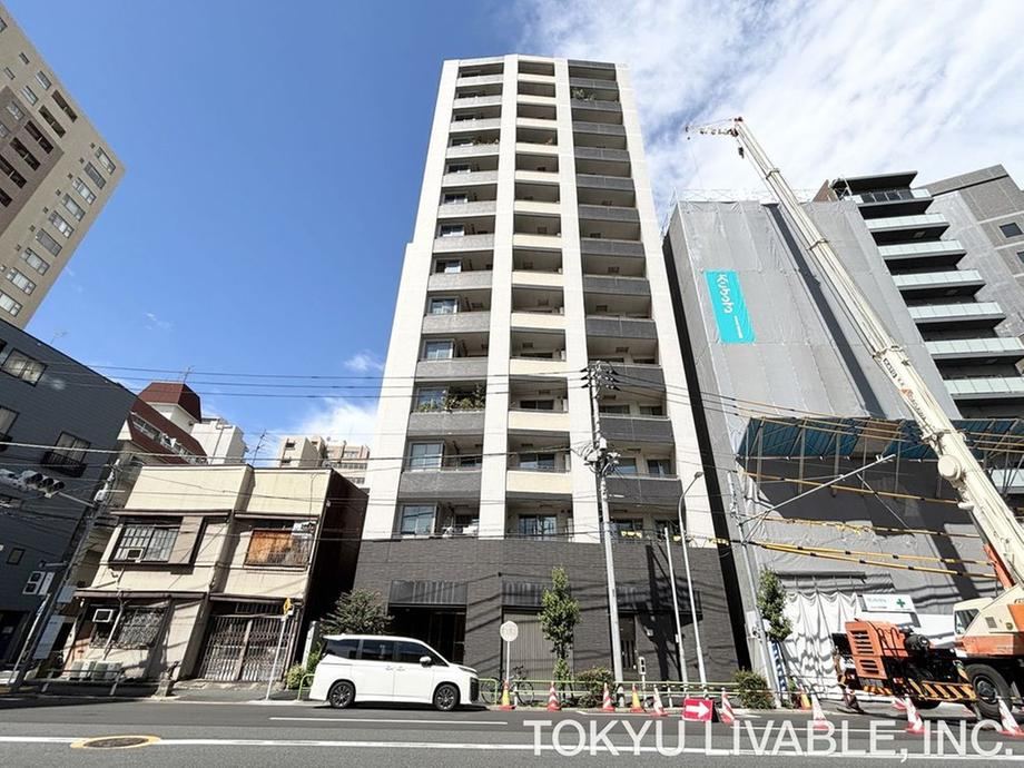 3LDK apartment in Taito Ward, Tokyo - Photo 1