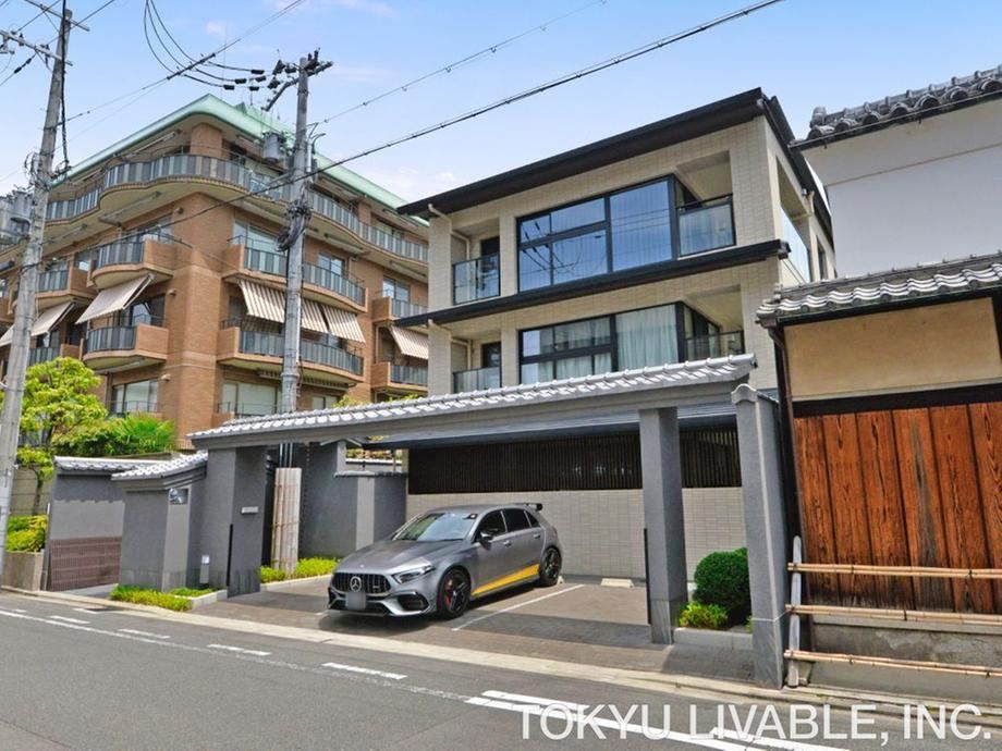 2LDK apartment in Kamigyo Ward, Kyoto - Photo 1