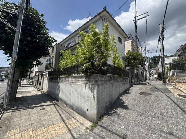 4LDK house in Hyogo Ward, Kobe, Hyogo - Photo 1
