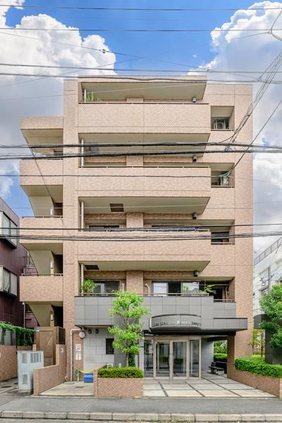 2LDK+S apartment in Nakahara Ward, Kawasaki, Kanagawa - Photo 1