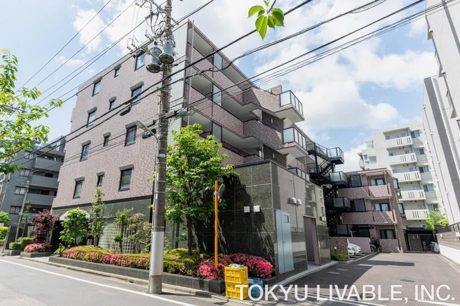 3LDK apartment in Ota Ward, Tokyo - Photo 1