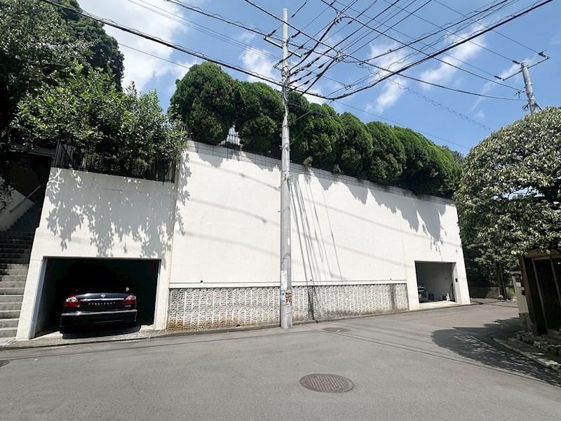 341 m² land in Kohoku Ward, Yokohama, Kanagawa - Photo 1