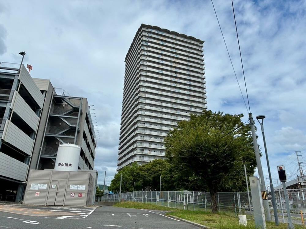 1LDK apartment in Kita Ward, Okayama - Photo 1