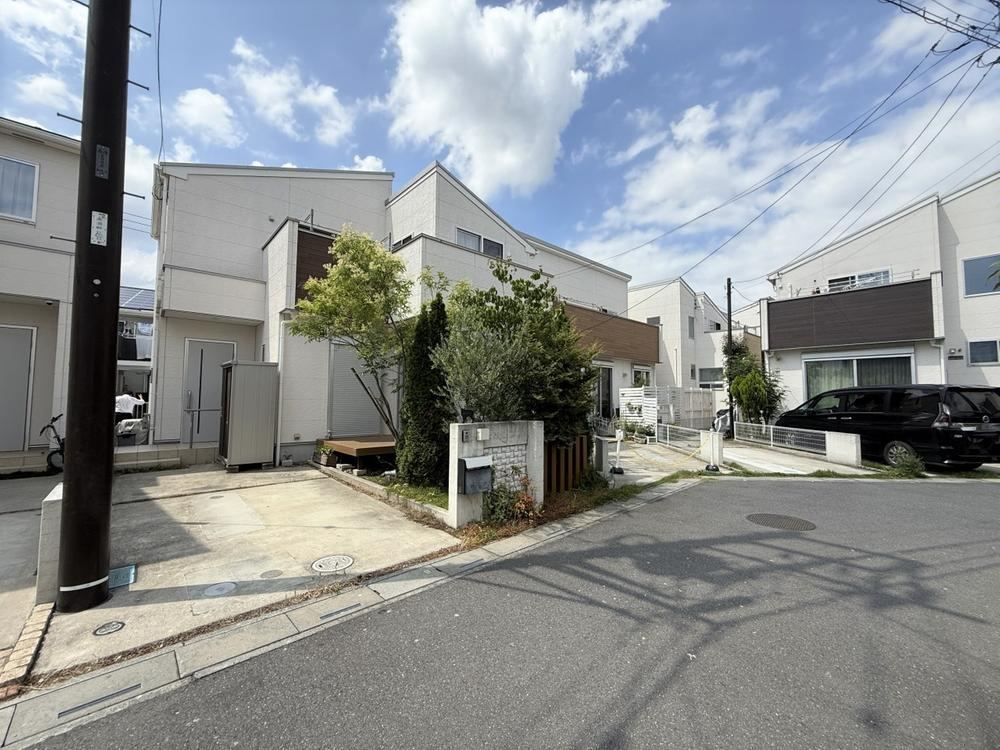 4LDK house in Misato, Saitama - Photo 1