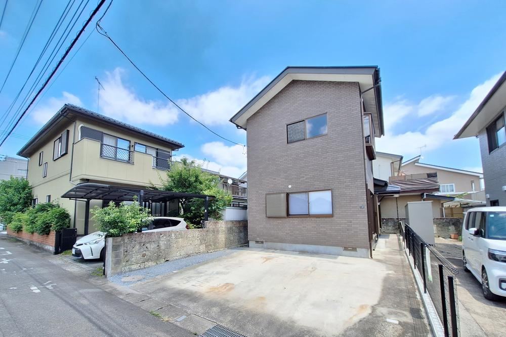 3LDK house in Utsunomiya, Tochigi - Photo 1