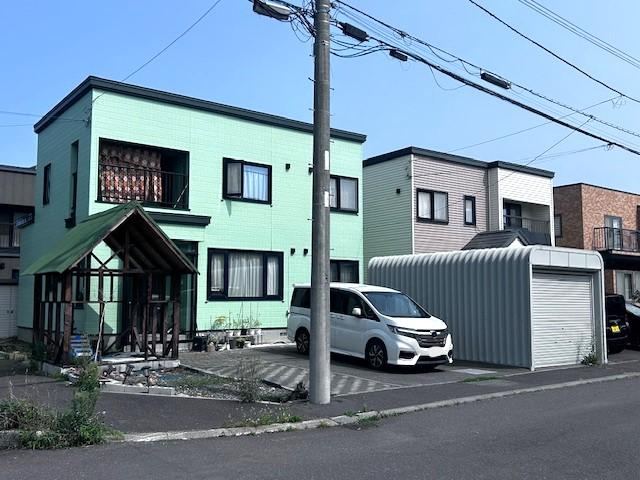 4LDK house in Kita Ward, Sapporo, Hokkaido - Photo 1