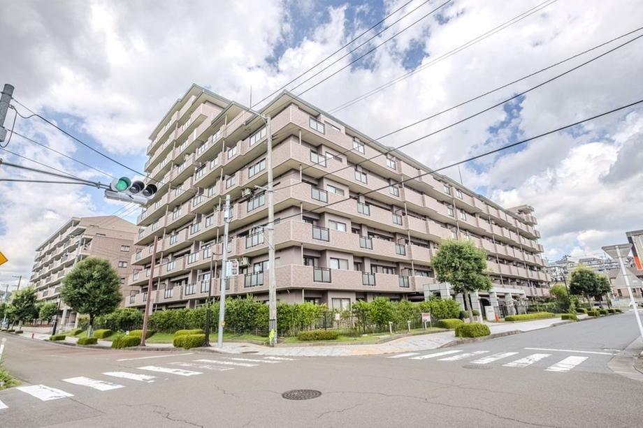 3LDK apartment in Izumi Ward, Sendai, Miyagi - Photo 1