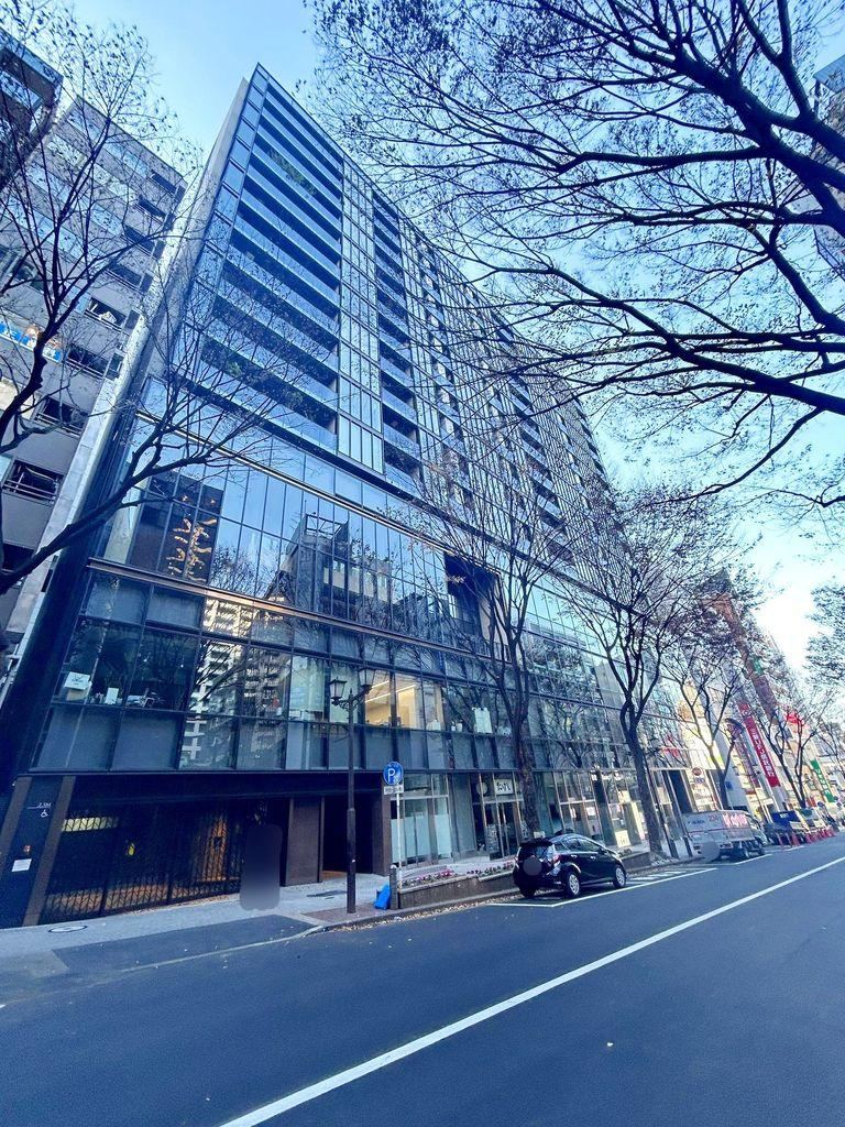 2LDK apartment in Shibuya Ward, Tokyo - Photo 1