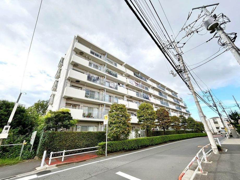 3LDK apartment in Itabashi Ward, Tokyo - Photo 1
