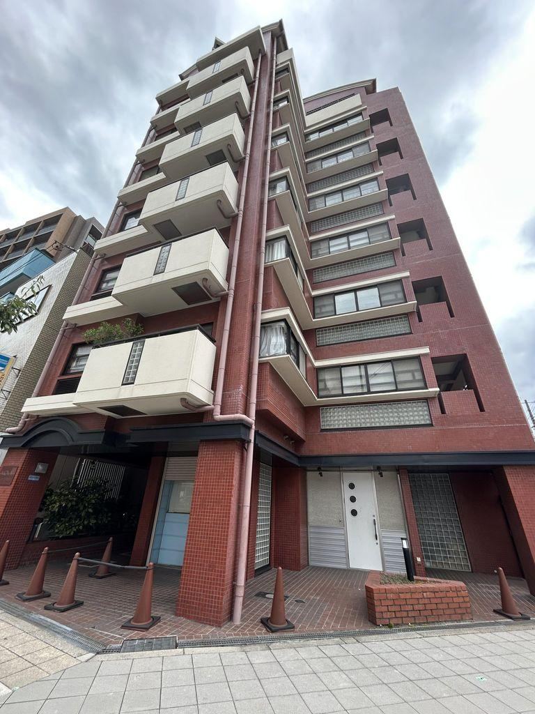 studio apartment in Tennoji Ward, Osaka - Photo 1