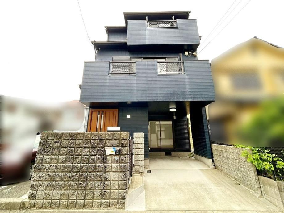 3LDK house in Nagata Ward, Kobe, Hyogo - Photo 1