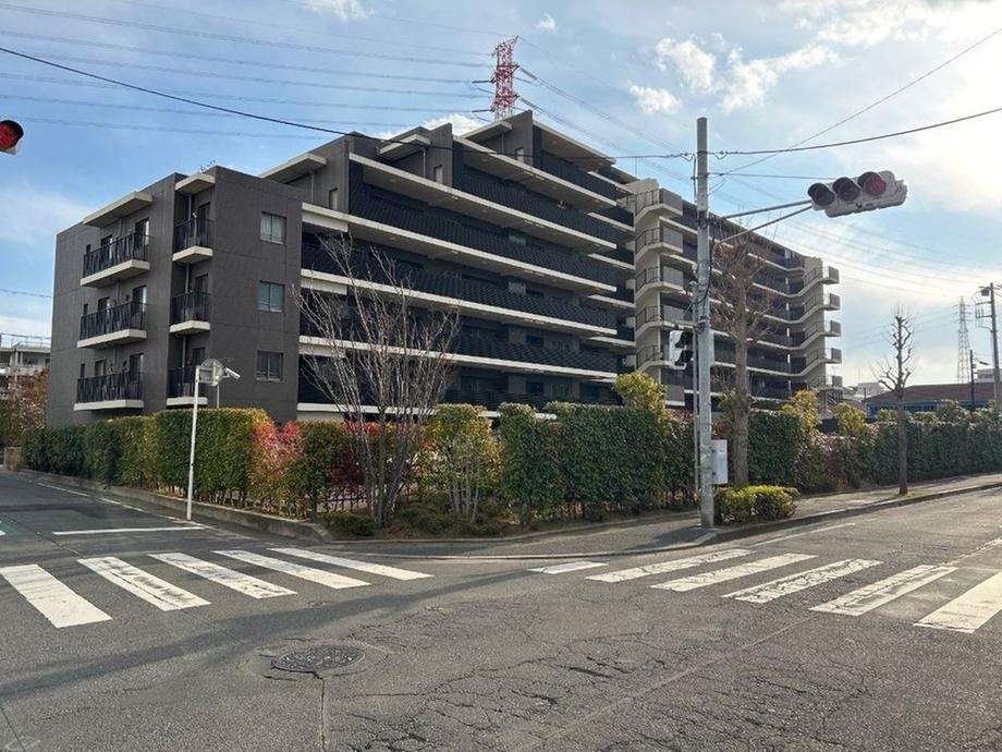 3LDK apartment in Ichikawa, Chiba - Photo 1