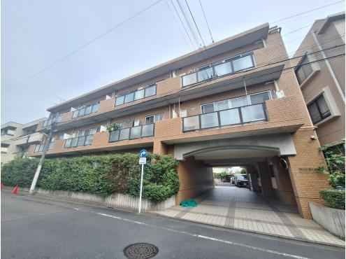 2LDK apartment in Setagaya Ward, Tokyo - Photo 1