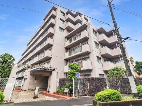 3LDK apartment in Katsushika Ward, Tokyo - Photo 1