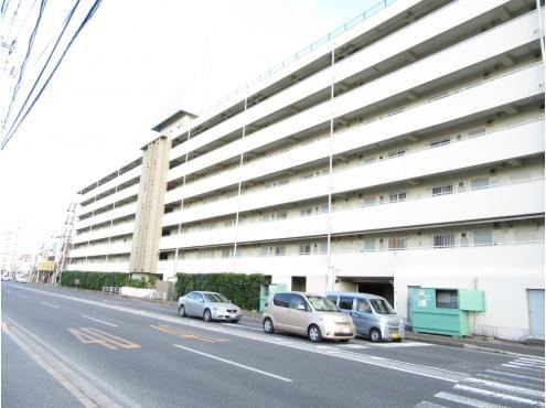 2LDK apartment in Ichikawa, Chiba - Photo 1