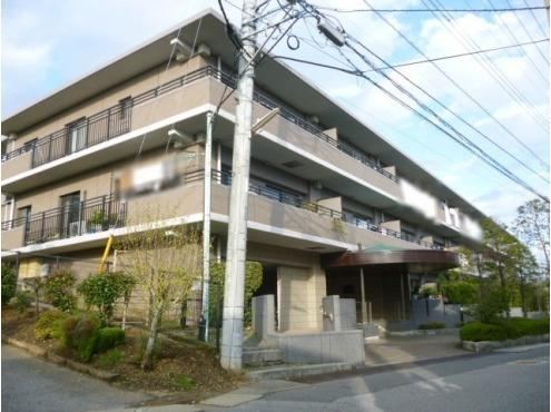 3LDK apartment in Kashiwa, Chiba - Photo 1