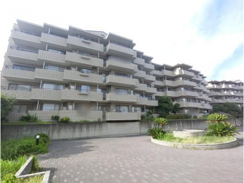 3LDK apartment in Yokosuka, Kanagawa - Photo 1