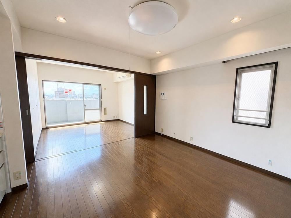 1LDK apartment in Mitaka, Tokyo - Photo 1