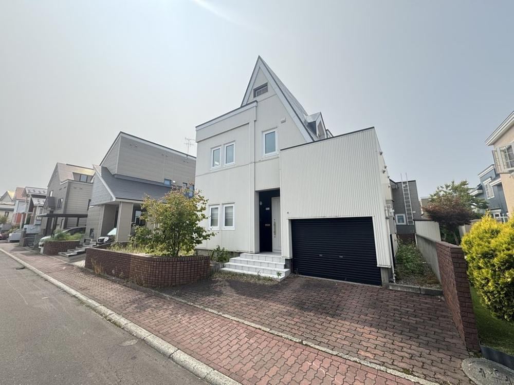 4LDK house in Kiyota Ward, Sapporo, Hokkaido - Photo 1