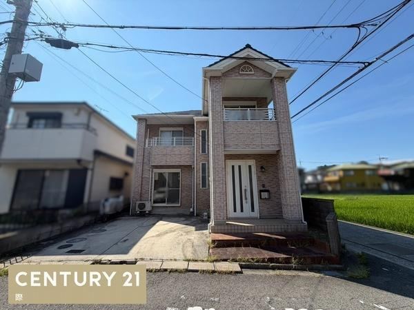 4LDK house in Wakayama, Wakayama - Photo 1