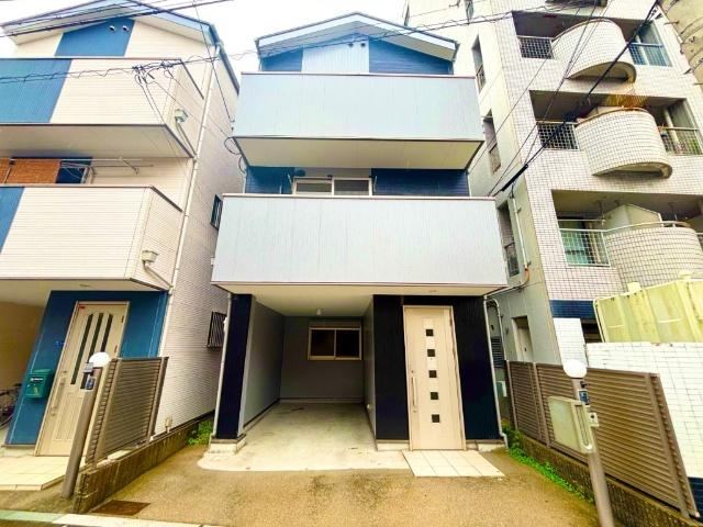 3LDK house in Higashisumiyoshi Ward, Osaka - Photo 1