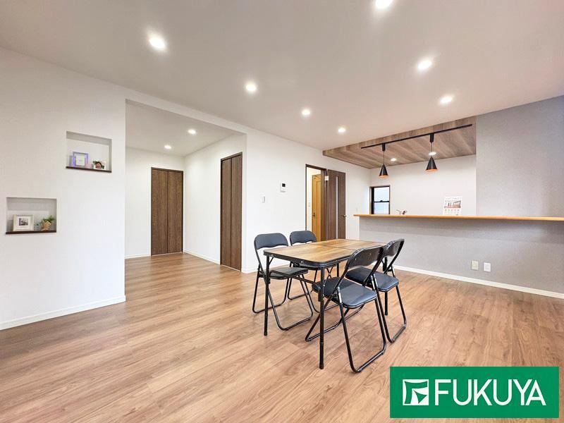 3LDK house in Hirakata, Osaka - Photo 1