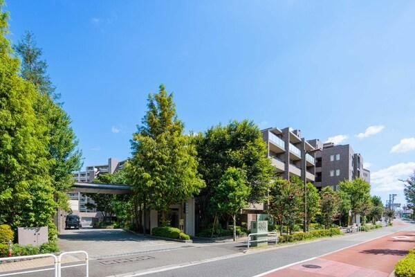 3LDK apartment in Setagaya Ward, Tokyo - Photo 1