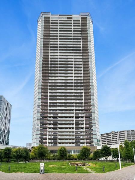 3LDK apartment in Koto Ward, Tokyo - Photo 1