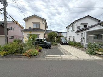 3LDK house in Nishikan Ward
