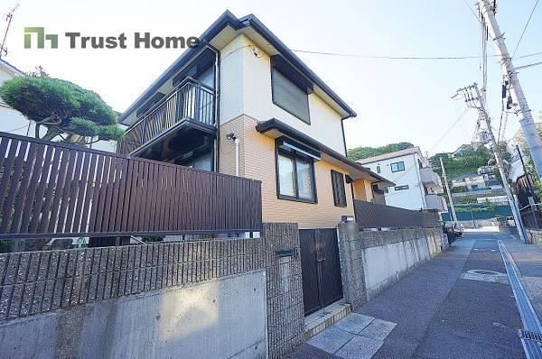 4LDK+S house in Suma Ward, Kobe, Hyogo - Photo 1