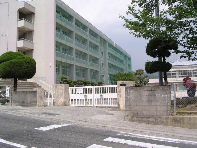 4DK house in Kure, Hiroshima - Photo 1