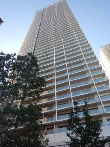 2LDK apartment in Chuo Ward, Tokyo - Photo 1
