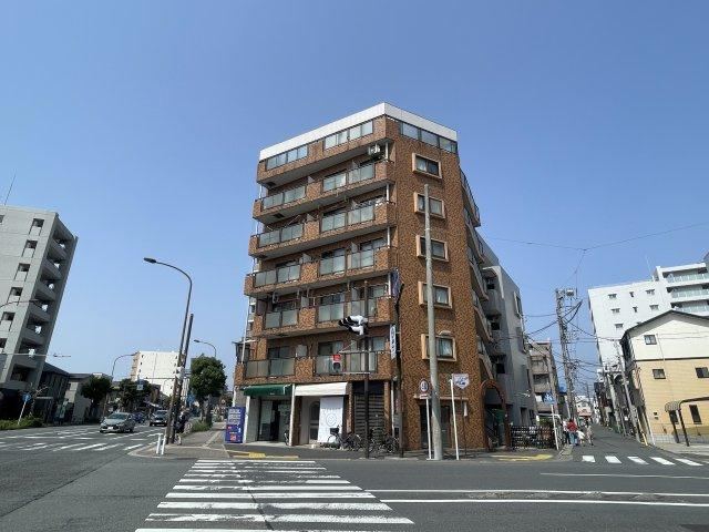 studio apartment in Yokosuka, Kanagawa - Photo 1