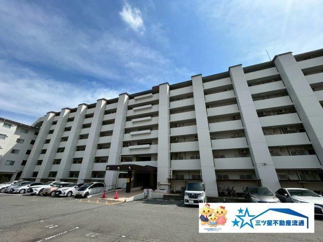 3LDK apartment in Himeji, Hyogo - Photo 1