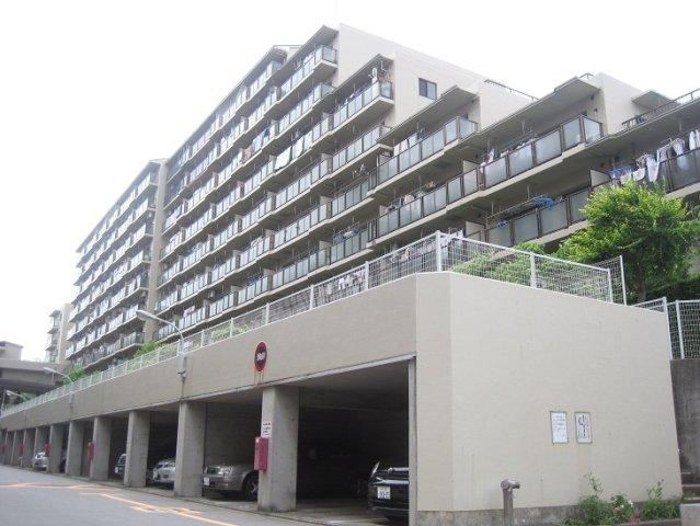 3LDK apartment in Niiza, Saitama - Photo 1