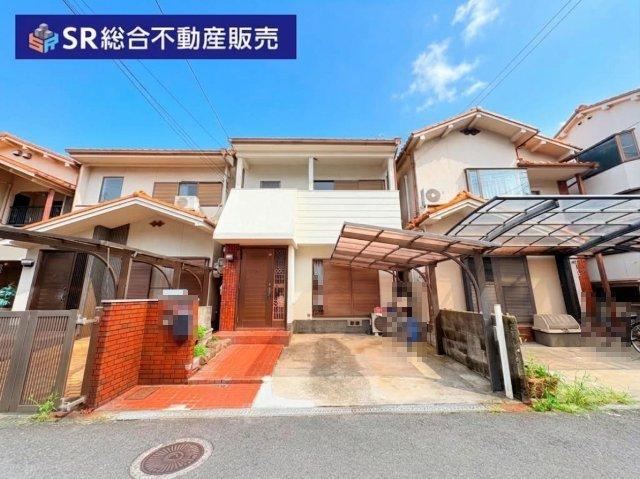 4LDK house in Higashiosaka, Osaka - Photo 1