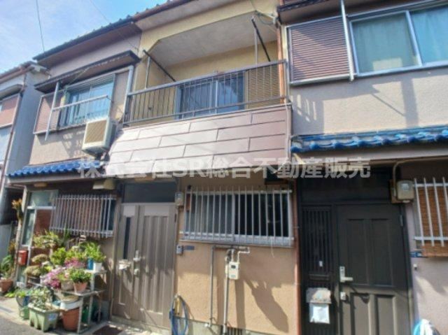 3DK house in Higashiosaka, Osaka - Photo 1